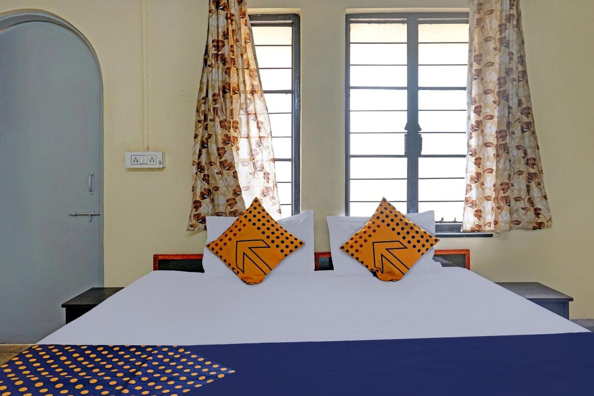 Spot On Hotel Prakash Residency, Near Hanuman Gym Ajmera Colony, Pimpri المظهر الخارجي الصورة