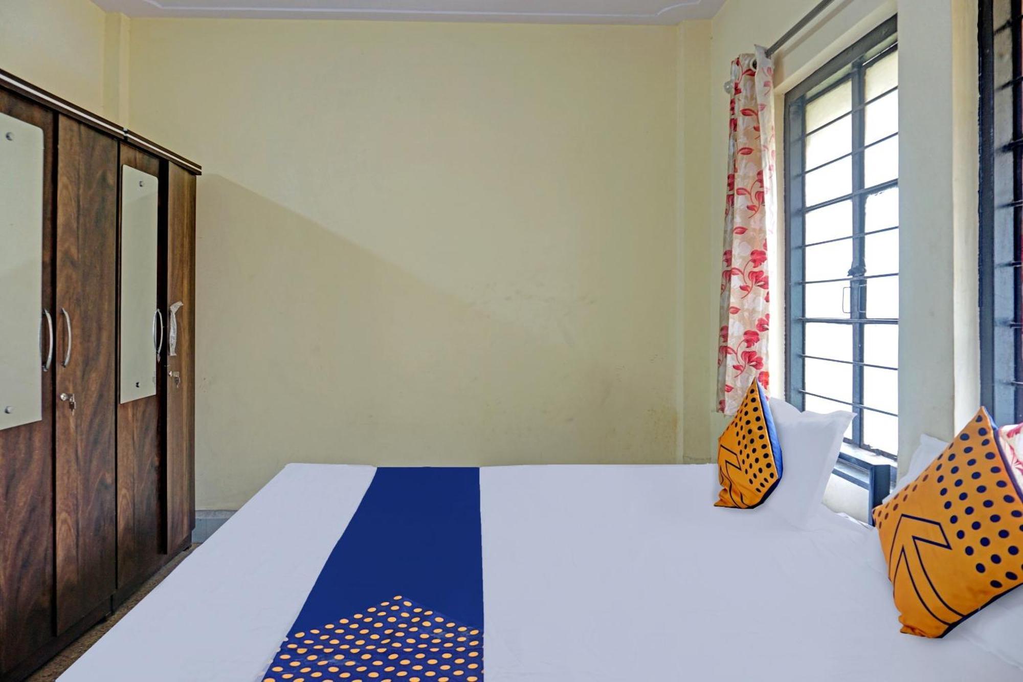 Spot On Hotel Prakash Residency, Near Hanuman Gym Ajmera Colony, Pimpri المظهر الخارجي الصورة