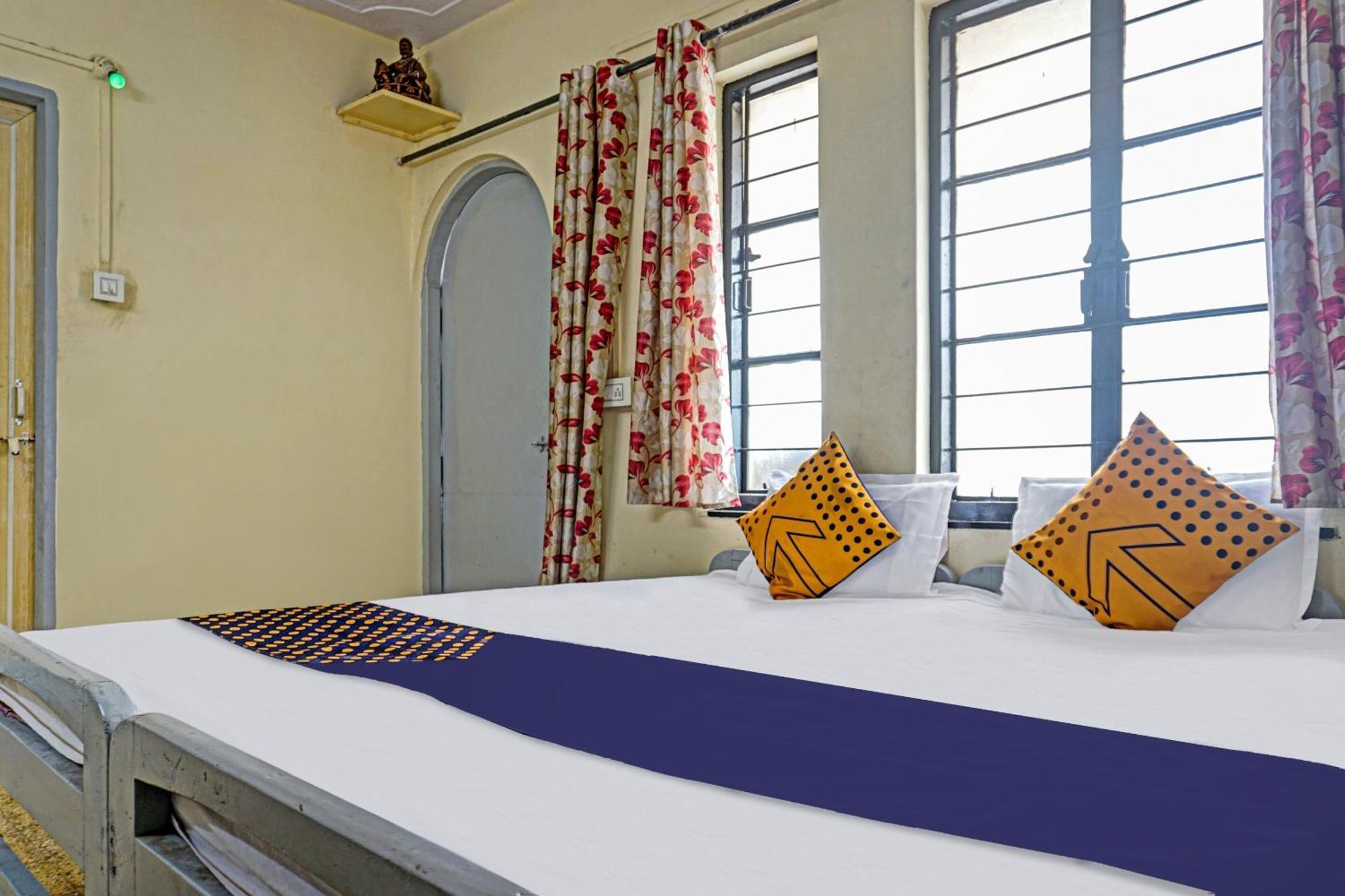 Spot On Hotel Prakash Residency, Near Hanuman Gym Ajmera Colony, Pimpri المظهر الخارجي الصورة
