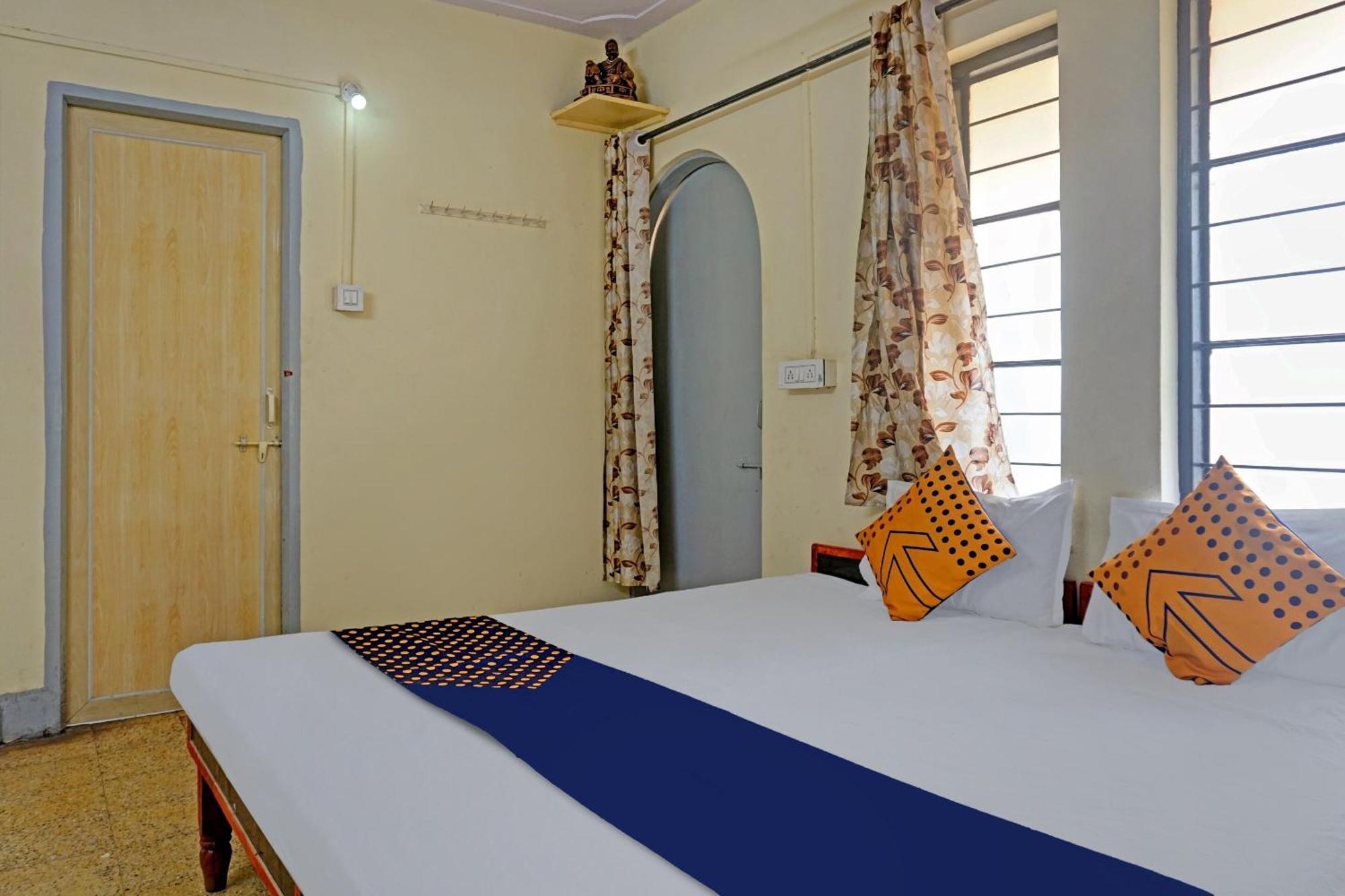 Spot On Hotel Prakash Residency, Near Hanuman Gym Ajmera Colony, Pimpri المظهر الخارجي الصورة