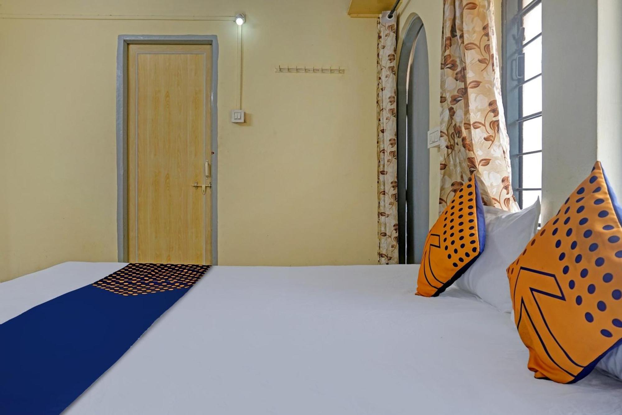 Spot On Hotel Prakash Residency, Near Hanuman Gym Ajmera Colony, Pimpri المظهر الخارجي الصورة